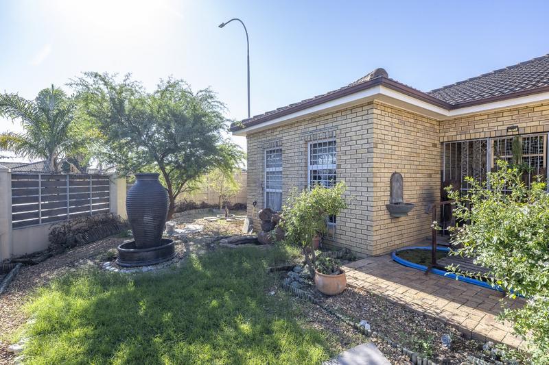 3 Bedroom Property for Sale in Sonkring Western Cape